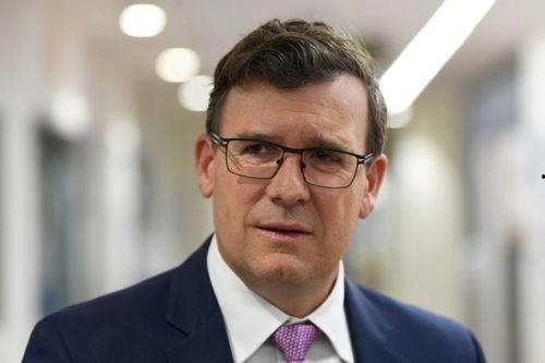 内阁吃瓜,揭秘神秘内阁的吃瓜故事